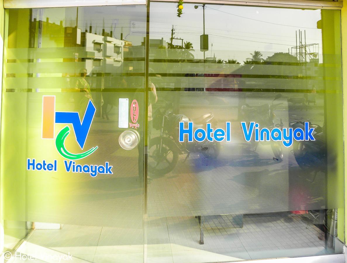 Hotel Vinayak Malda Bagian luar foto