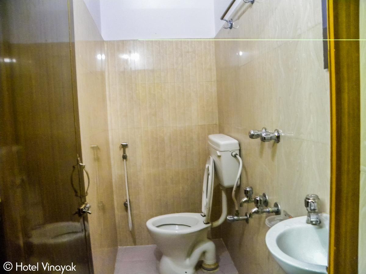 Hotel Vinayak Malda Bagian luar foto