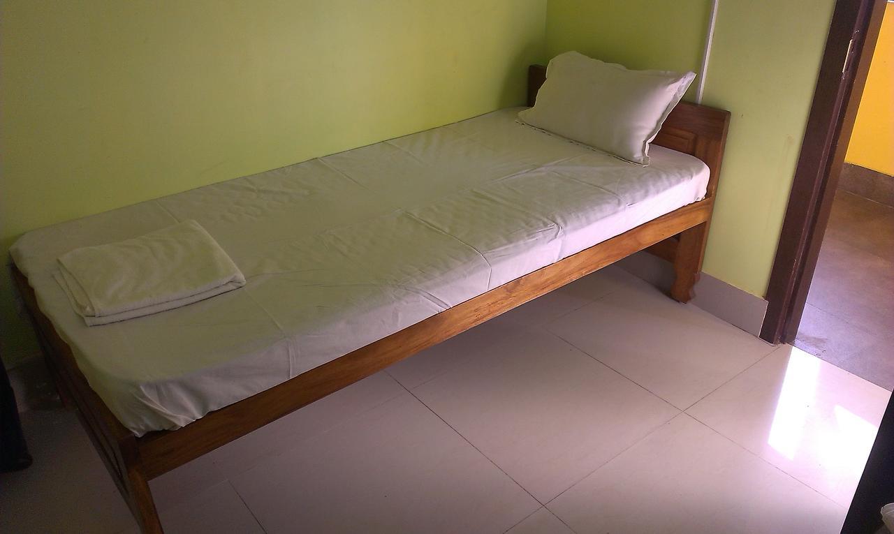 Hotel Vinayak Malda Bagian luar foto